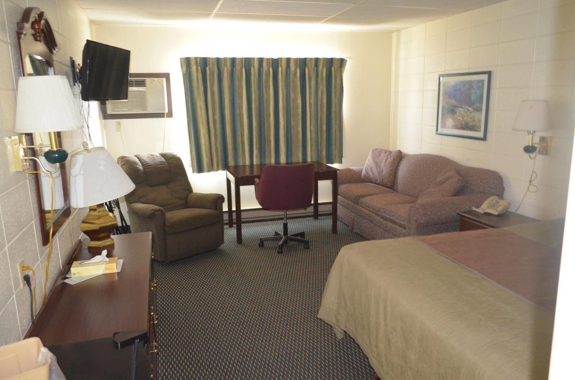 Grand Inn ฟาร์โก ภายนอก รูปภาพ