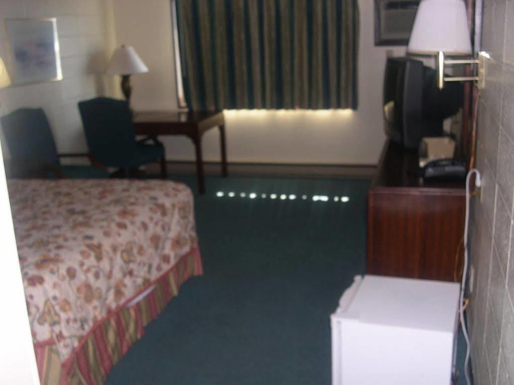 Grand Inn ฟาร์โก ภายนอก รูปภาพ